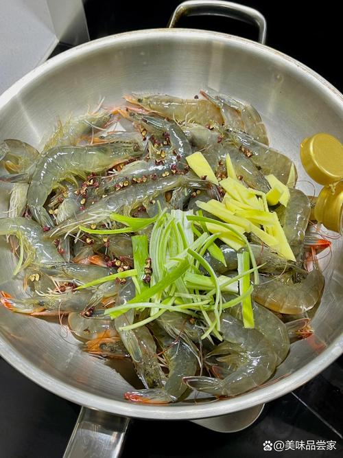 虾子白灼的做法_嫩滑爽口白灼虾子​_虾白灼虾