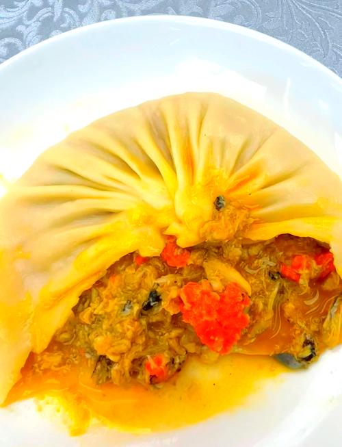 蟹黄汤包的名气_美味的蟹黄汤包_鲜香嫩滑蟹黄汤包​