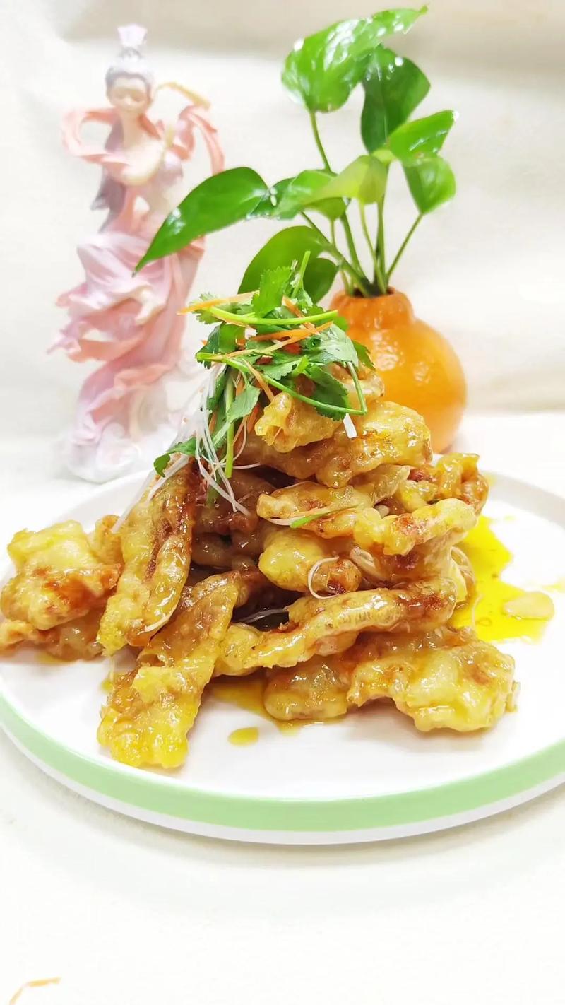 焦锅酥脆香包肉条的做法_酥脆焦香锅包肉条​_香包肉的做法视频
