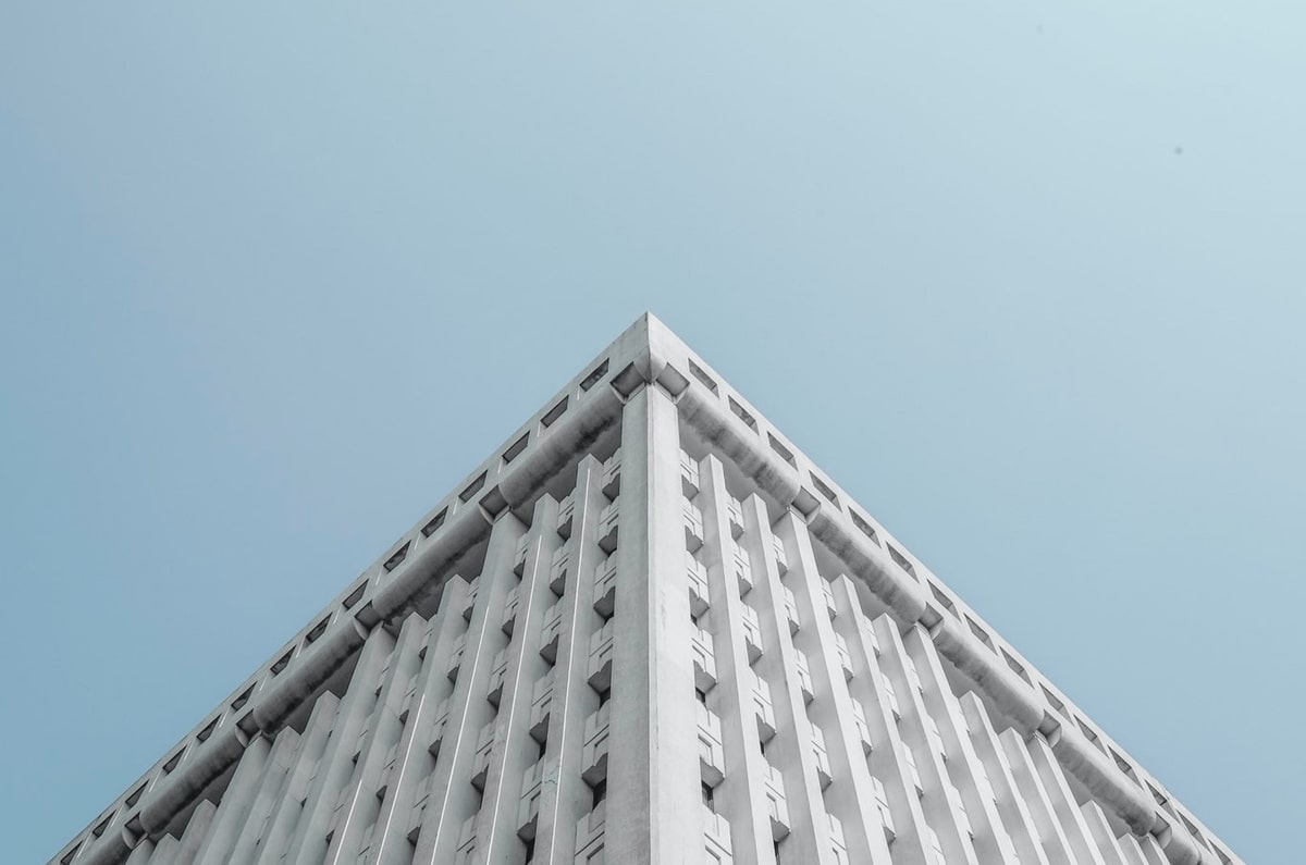 手游传奇广受欢迎，剖析其经典玩法与怀旧画面的亮点