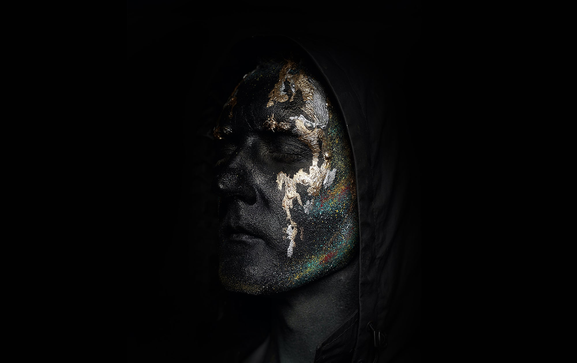 手游传奇独特魅力剖析：经典再现及沙巴克攻城战玩法